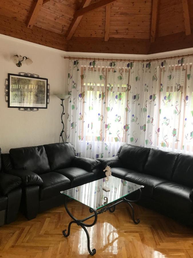 Nyaralo Balatonmariafuerdo Villa Luaran gambar