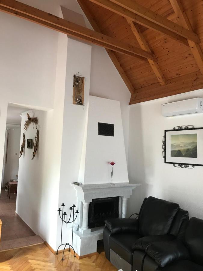 Nyaralo Balatonmariafuerdo Villa Luaran gambar