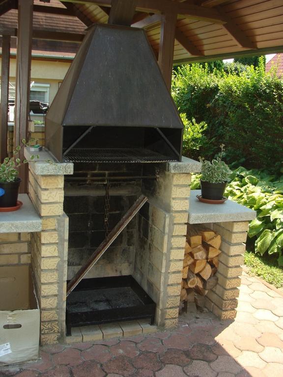 Nyaralo Balatonmariafuerdo Villa Bilik gambar